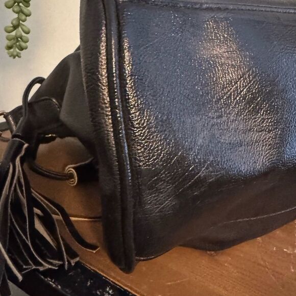 Steve Madden Elegant Black Leather Shoulder Bag - Picture 5 of 16